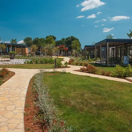 Mediterranean Mobile Homes Village In Camping Lanterna Tar-Vabriga