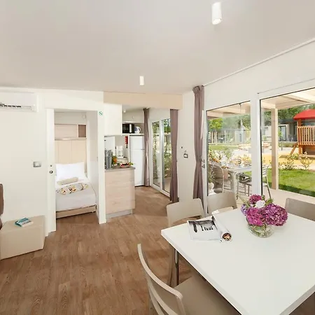 Mediterranean Mobile Homes Village In Camping Lanterna
