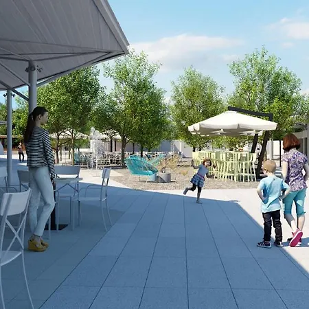 Mediterranean Mobile Homes Village In Camping Lanterna 4*